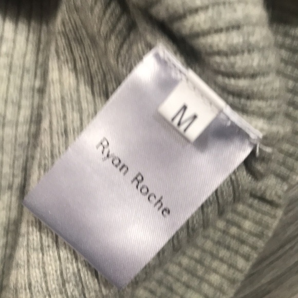 RYAN ROCHE NWT Ruffle Sleeve 100% Cashmere Gray Sweater size M - Picture 6 of 10